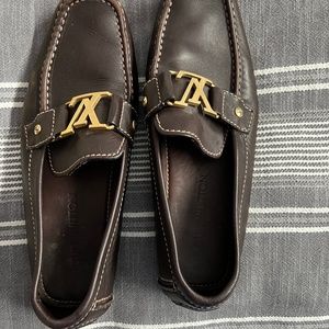 Louis Vuitton loafers 7.5 size